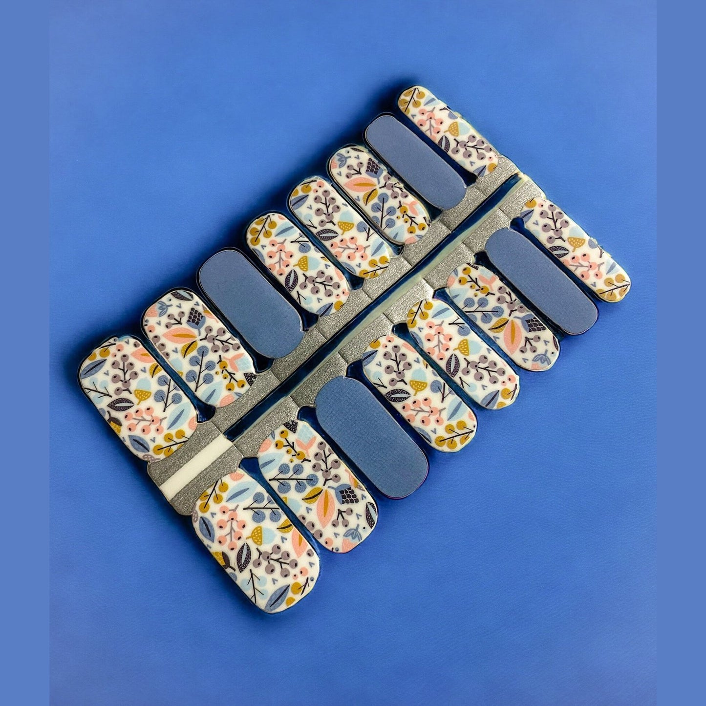 BeauMama Winter Berries Nail Wraps
