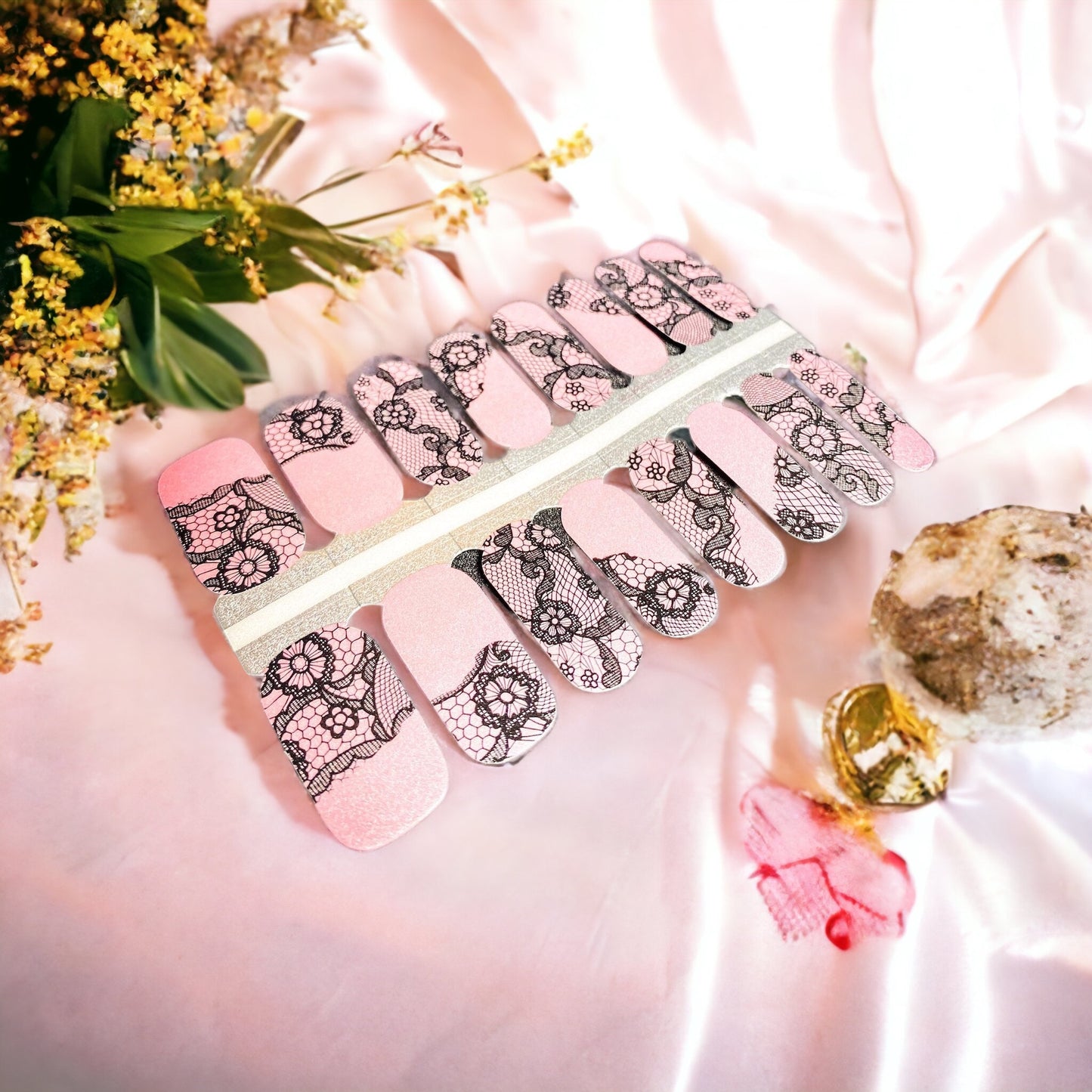 BeauMama Burlesque Nail Wraps