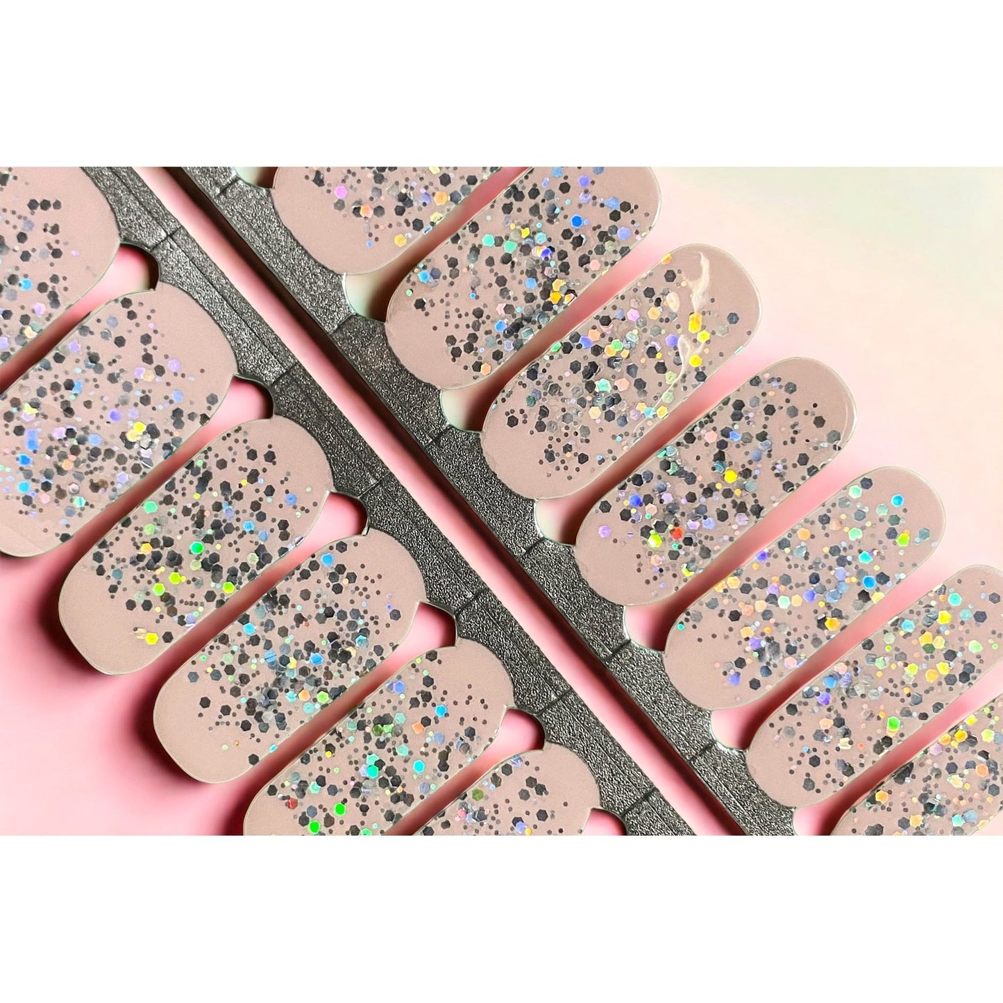 BeauMama Baby Pink Nail Wraps