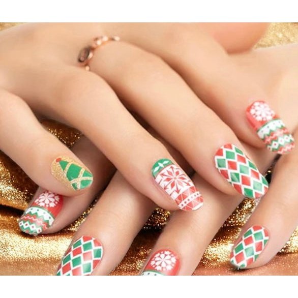 BeauMama Feelin’ Festive Nail Wraps