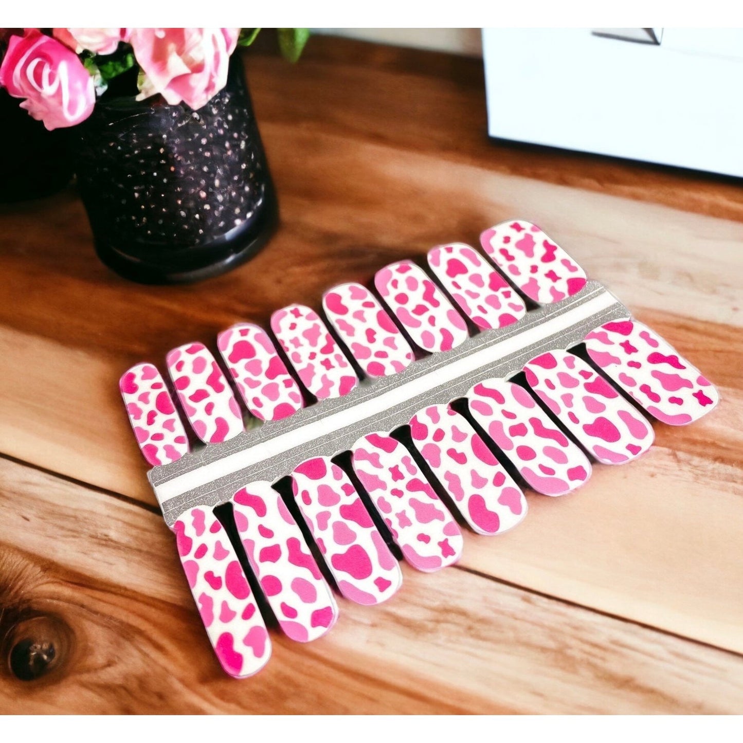 BeauMama Strawberry Moo Nail Wraps