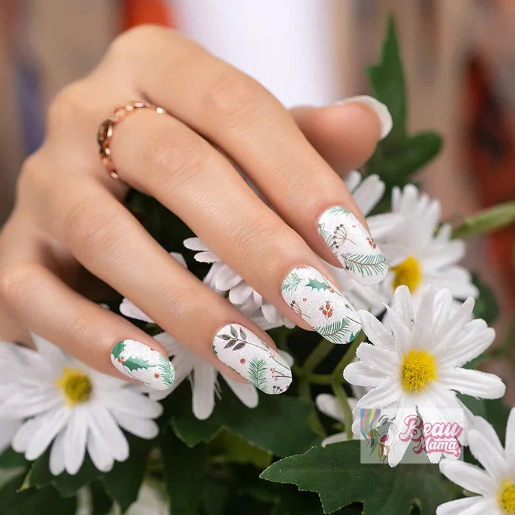 BeauMama Holly Nail Wraps