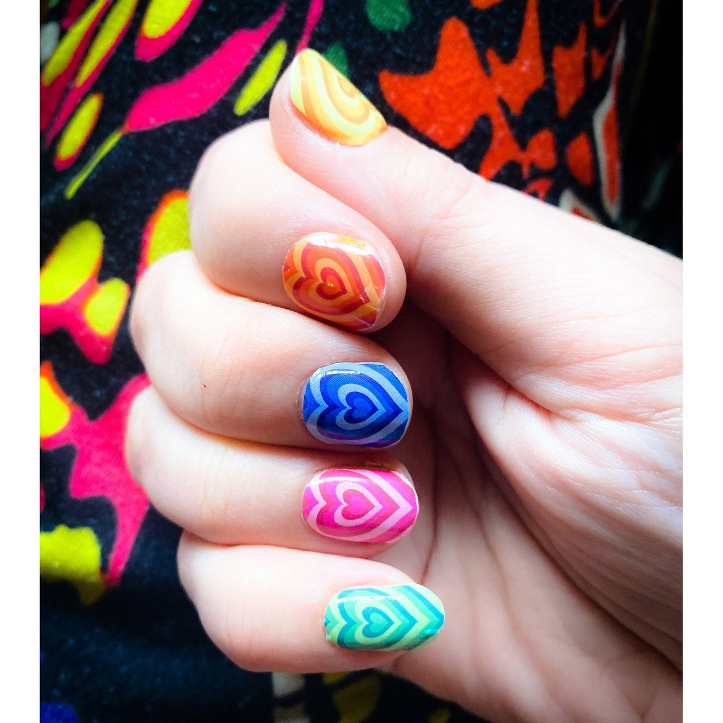 BeauMama Groove is in the Heart Nail Wraps